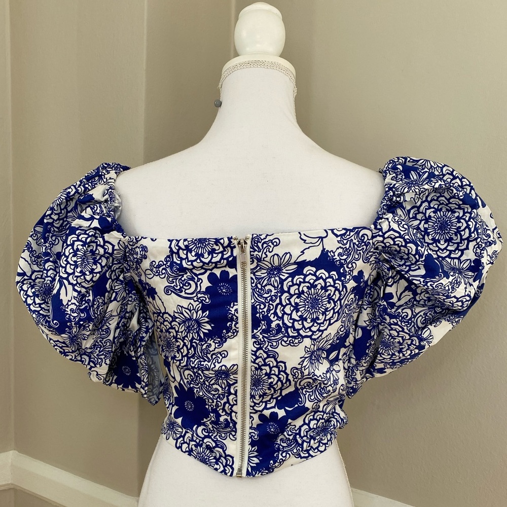 Puff Sleeve Blouse, White and Blue Pattern